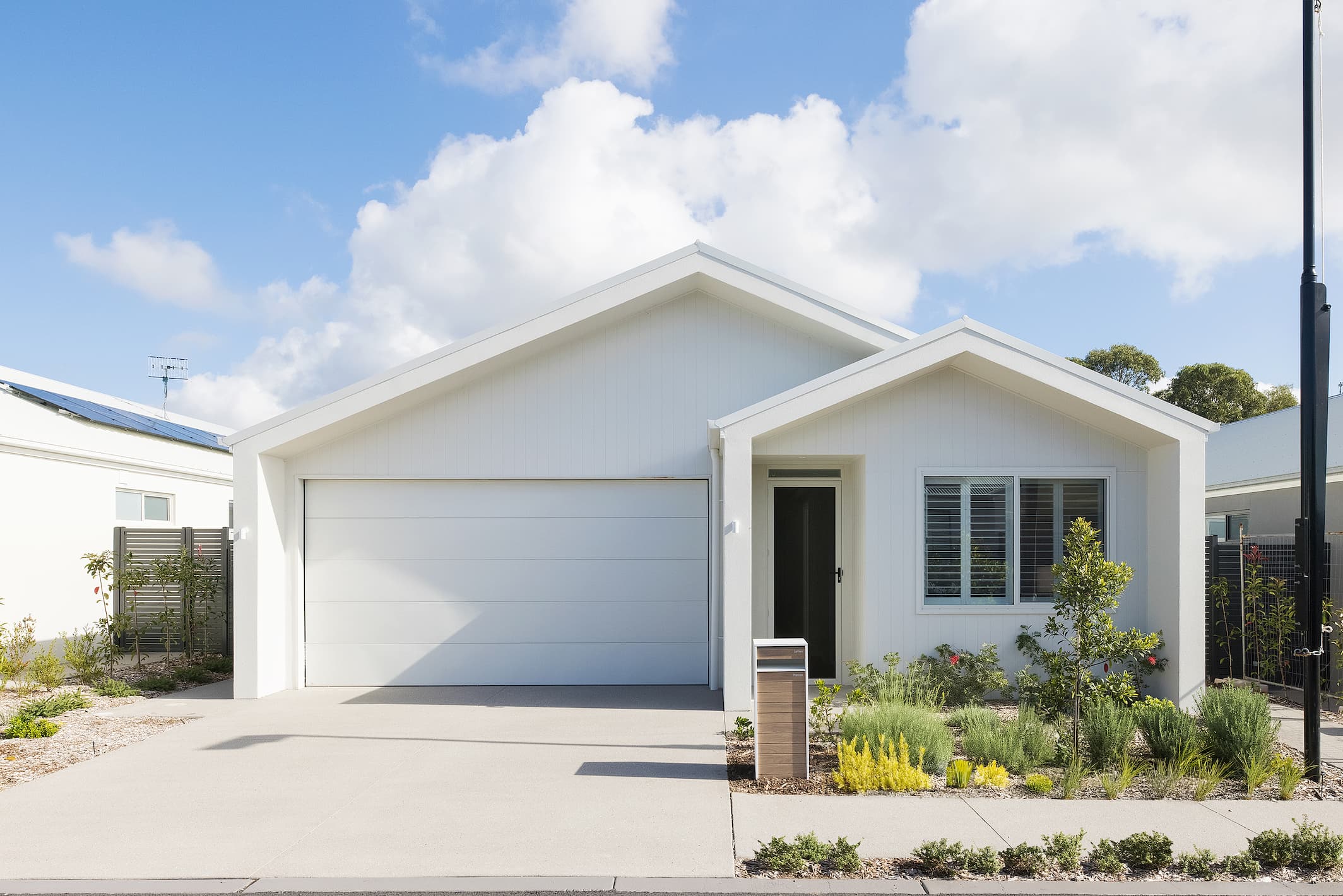 External-withGrass (2)